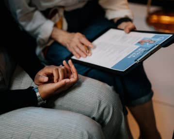 Bewerbung mit Foto, ja / nein? Mit oder ohne Bild punkten