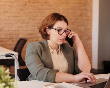 Telefoninterview: Vorbereitung, Ablauf, Tipps & Fragen 2025
