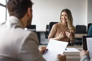 Vorstellungsgespräch auf Englisch: Fragen & Tipps 2026